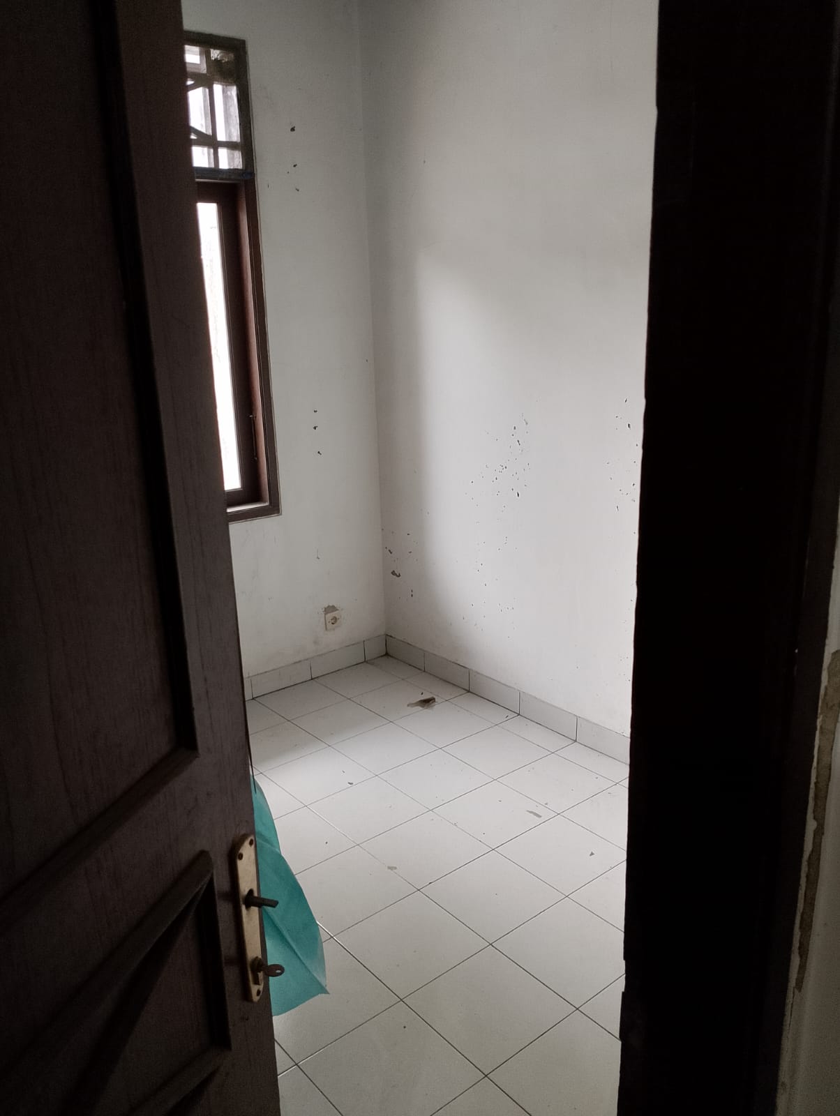 Rumah Disewakan di Cluster Tropikana Residence Jababeka Cikarang 